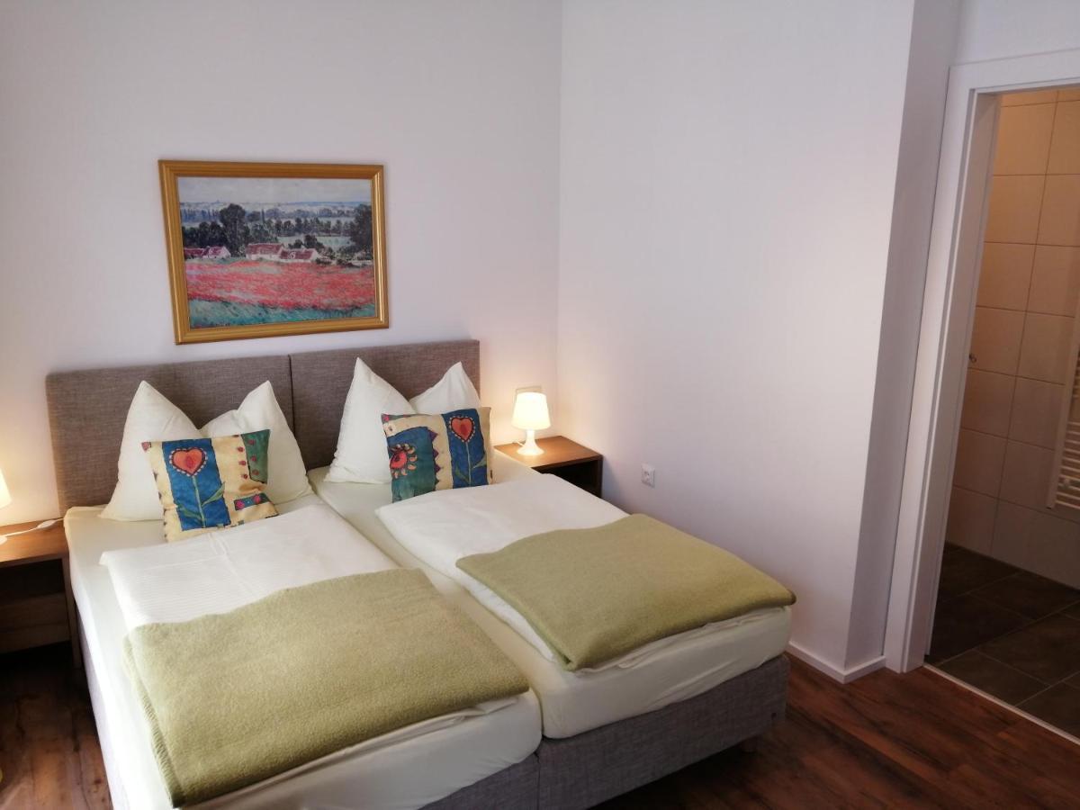 Alpina Appartements 말니츠 외부 사진