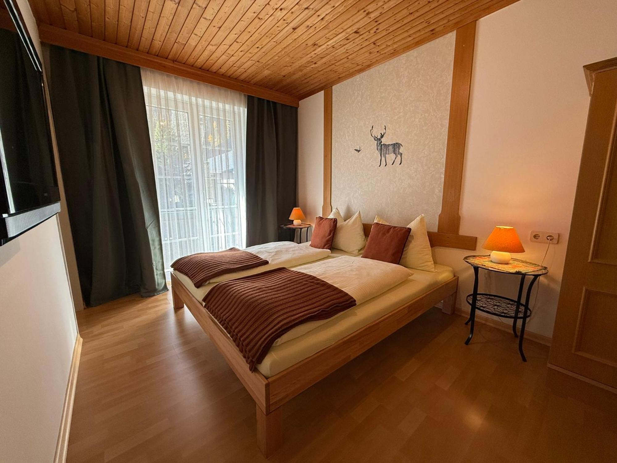 Alpina Appartements 말니츠 외부 사진